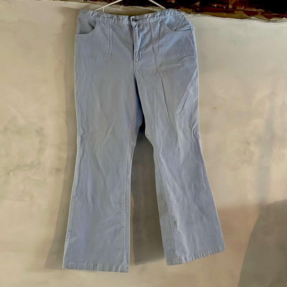 Covington Flare Kids Jeans size 12, light blue.